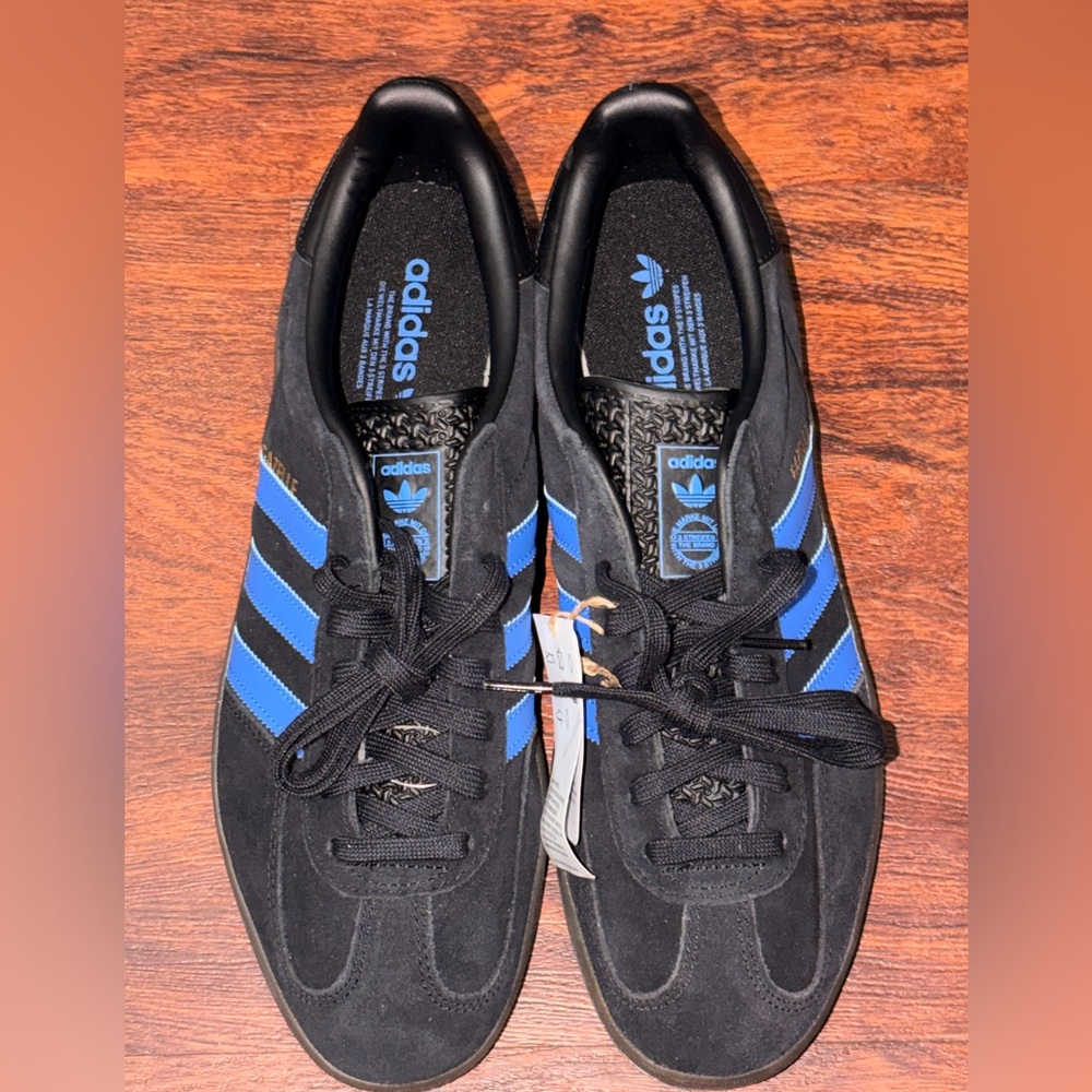 Adidas size 12 - Picture 6 of 14